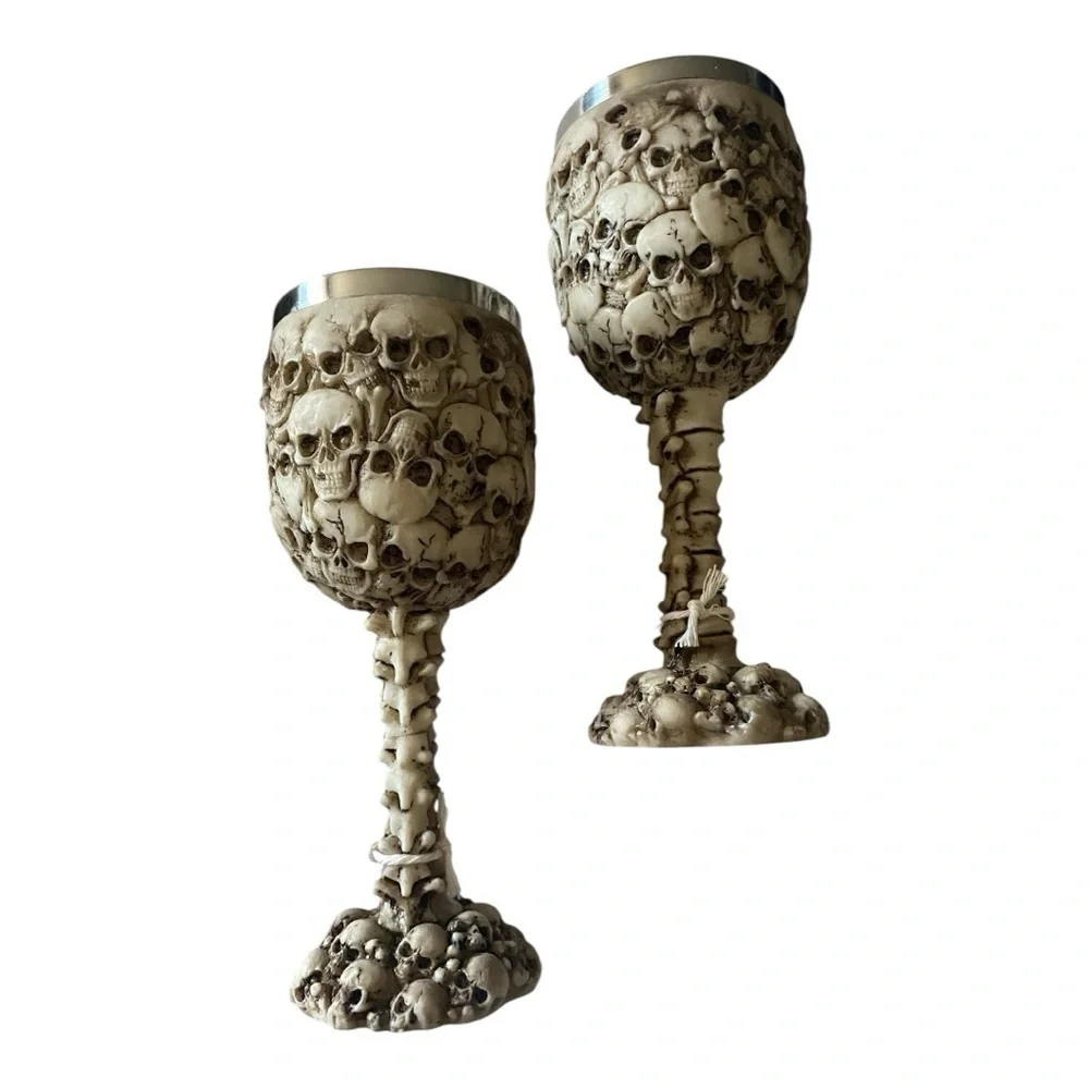 NWT-GOTHIC HOME-SET OF FOUR SKULL COVERED WINE GOBLETS